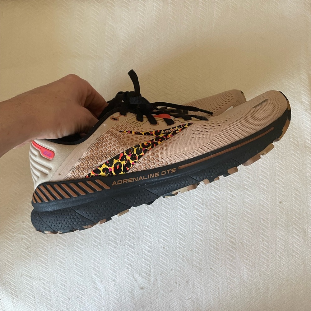 Brooks Run Wild Running Shoe- Limited Edition